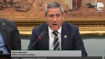 “Não existe política dentro do quartel”, diz Braga Netto