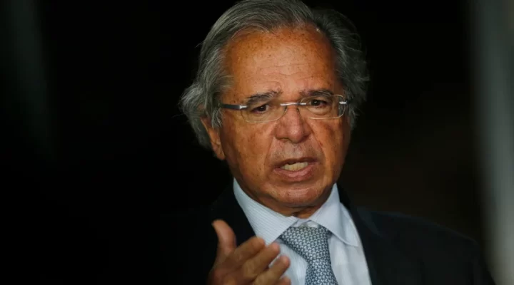 Guedes diz que queda do PIB ocorreu no “trimestre mais trágico” da pandemia