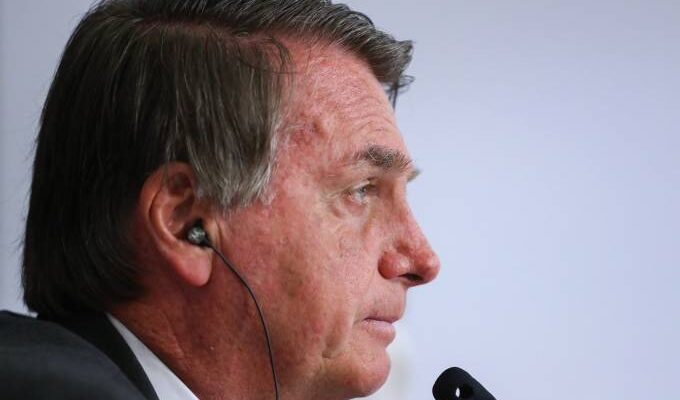Bolsonaro divulga nota para ‘fazer as pazes’ com STF
