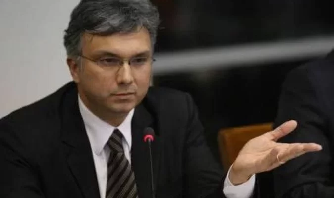 Governo precisa de R$ 60 bilhões para manter auxílio de R$ 600