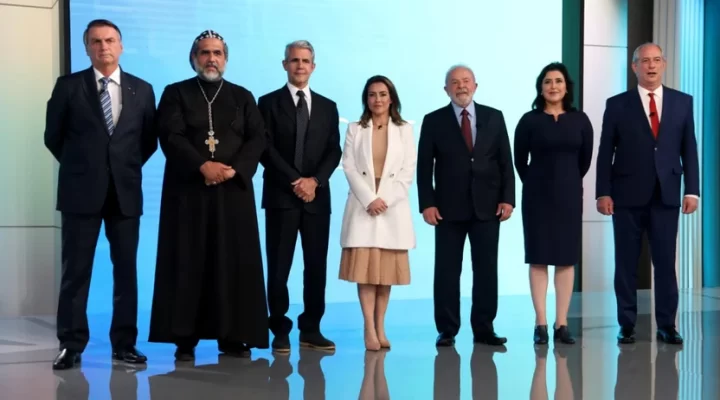 Debate na Globo é marcado por troca de acusações entre candidatos e vácuo de propostas