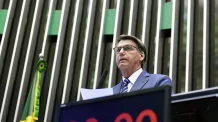 Uma negociação a menos para Bolsonaro no Congresso