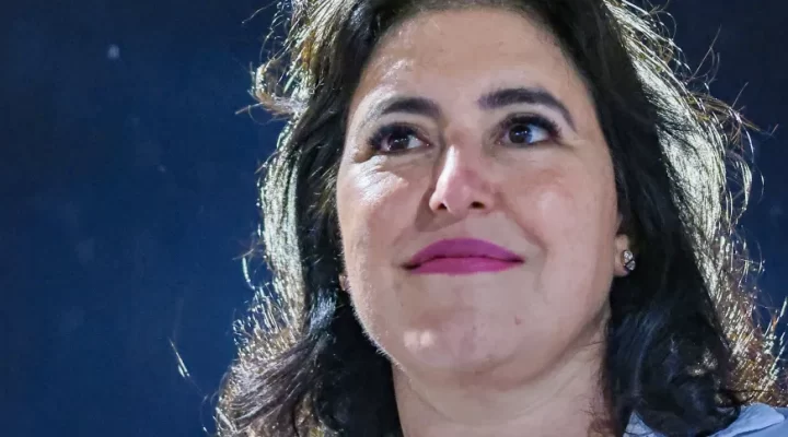 MDB decide apoiar Simone Tebet para ministério no novo governo