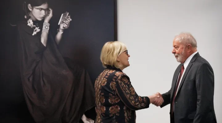 Lula e Rosa Weber se reúnem nesta segunda