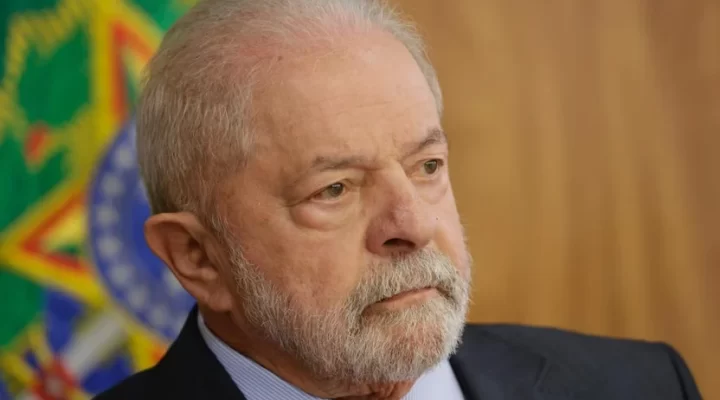 Sem licitação, Planalto paga R$ 216 mil a hotel onde Lula está hospedado