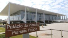 Governo faz primeira reunião ministerial nesta sexta-feira